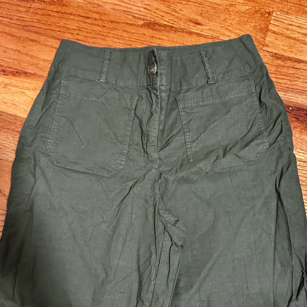 Cropped Pants